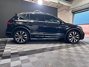 Used 2020 Volkswagen Tiguan R-Line Tech Black - Interior and Exterior details 6