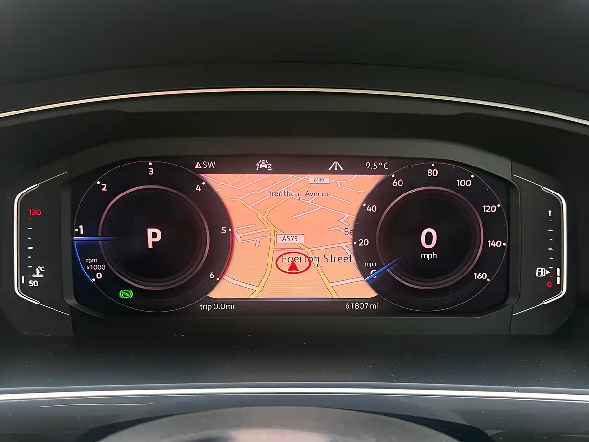 Used 2020 Volkswagen Tiguan R-Line Tech Black - Interior and Exterior details 7