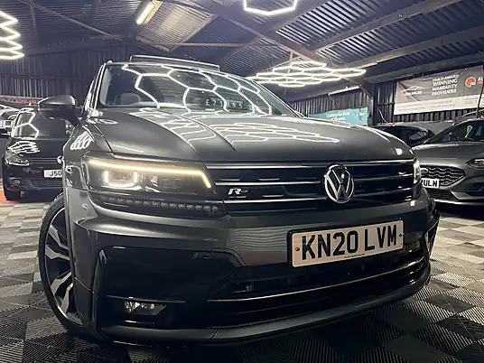 2020 Volkswagen Tiguan R-Line Tech
