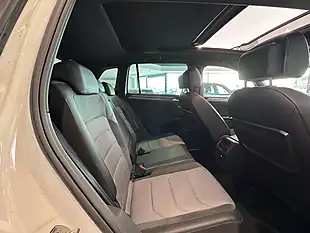 Used 2020 Volkswagen Tiguan R-Line Tech - Interior and Exterior details 14