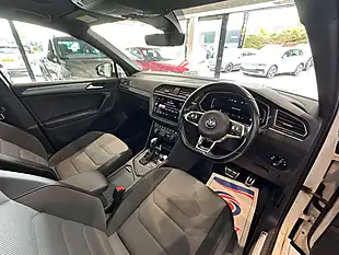 Used 2020 Volkswagen Tiguan R-Line Tech - Interior and Exterior details 15