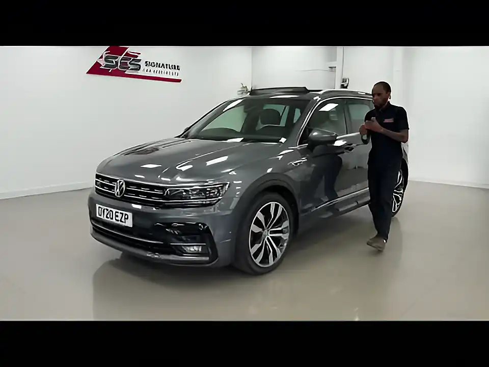 Used 2020 Volkswagen Tiguan R-Line Tech Indium Grey - Interior and Exterior details 20