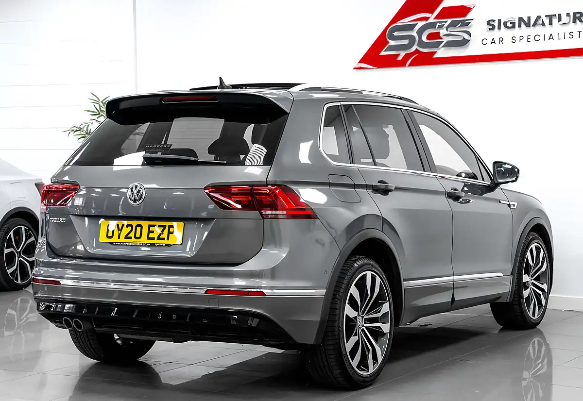 Used 2020 Volkswagen Tiguan R-Line Tech Indium Grey - Interior and Exterior details 5