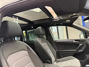 Used 2020 Volkswagen Tiguan R-Line Tech Oryx White - Interior and Exterior details 14