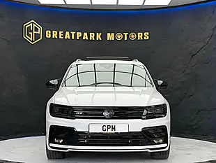 Used 2020 Volkswagen Tiguan R-Line Tech Oryx White - Interior and Exterior details 2