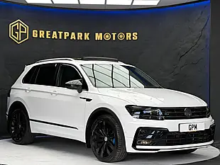 Used 2020 Volkswagen Tiguan R-Line Tech Oryx White - Interior and Exterior details 3