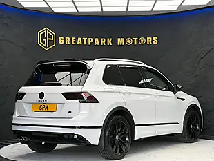 Used 2020 Volkswagen Tiguan R-Line Tech Oryx White - Interior and Exterior details 5