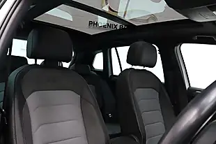 Used 2020 Volkswagen Tiguan R-Line Tech Pure White - Interior and Exterior details 16