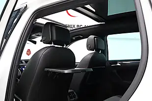 Used 2020 Volkswagen Tiguan R-Line Tech Pure White - Interior and Exterior details 2