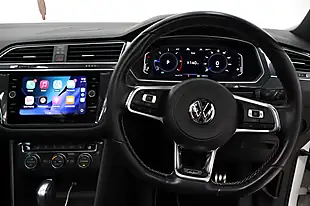 Used 2020 Volkswagen Tiguan R-Line Tech Pure White - Interior and Exterior details 8