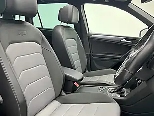 Used 2020 Volkswagen Tiguan R-Line Tech Tungsten Silver - Interior and Exterior details 12