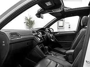 Used 2020 Volkswagen Tiguan R-Line Tech White - Interior and Exterior details 18