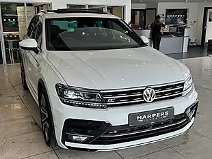 Used 2020 Volkswagen Tiguan R-Line Tech White - Interior and Exterior details 13