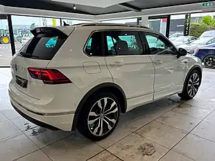 Used 2020 Volkswagen Tiguan R-Line Tech White - Interior and Exterior details 20
