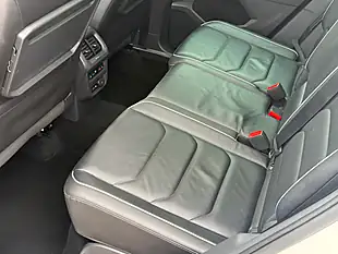 Used 2020 Volkswagen Tiguan R-Line Tech White - Interior and Exterior details 10