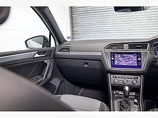 Used 2020 Volkswagen Tiguan R-Line Tech White - Interior and Exterior details 12