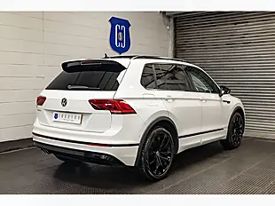 Used 2020 Volkswagen Tiguan R-Line Tech White - Interior and Exterior details 3