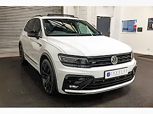 Used 2020 Volkswagen Tiguan R-Line Tech White - Interior and Exterior details 5
