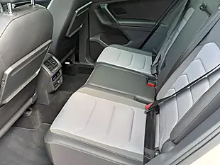 Used 2020 Volkswagen Tiguan R-Line Tech White - Interior and Exterior details 15