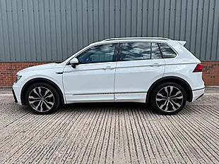 Used 2020 Volkswagen Tiguan R-Line Tech White - Interior and Exterior details 18