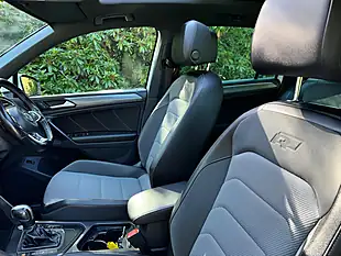 Used 2020 Volkswagen Tiguan R-Line Tech White - Interior and Exterior details 10