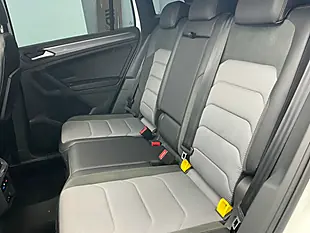 Used 2020 Volkswagen Tiguan R-Line Tech White - Interior and Exterior details 18