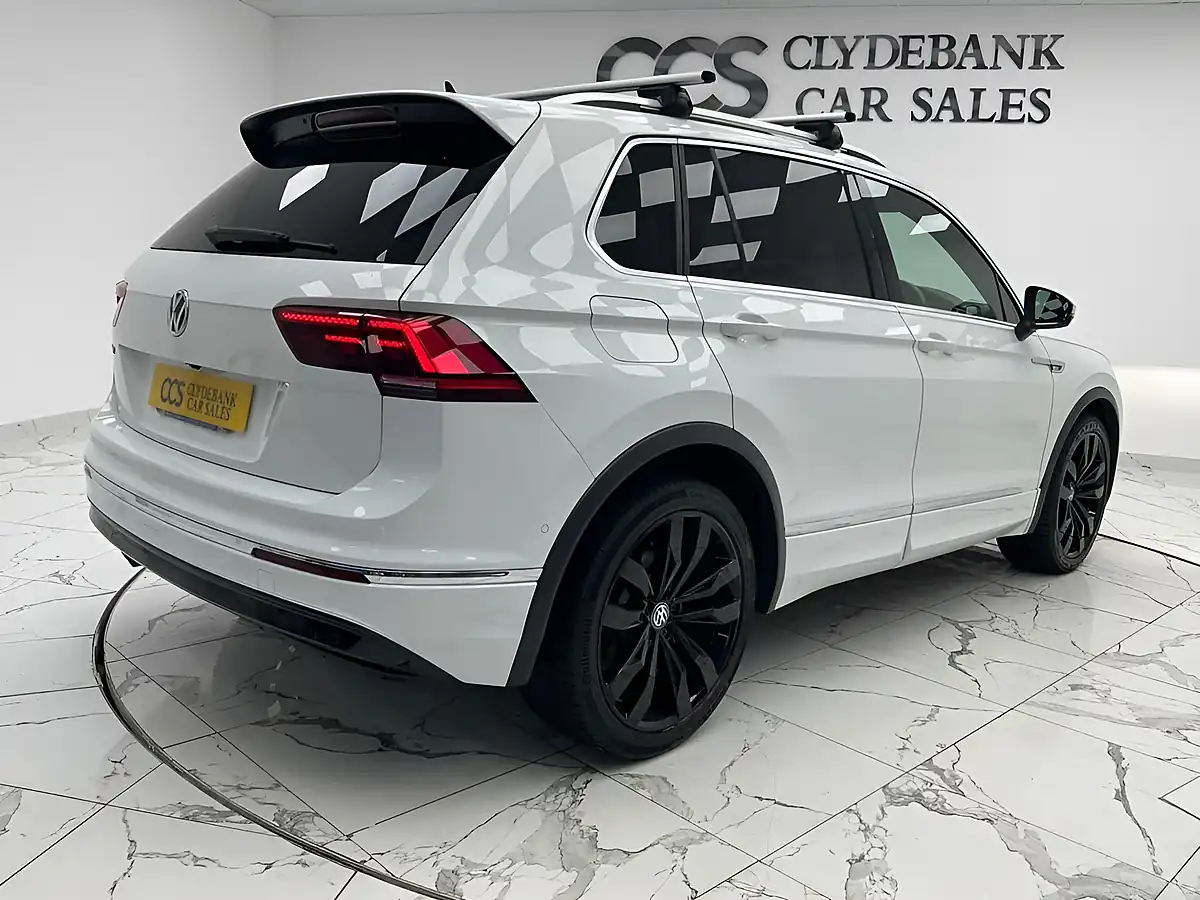 Used 2020 Volkswagen Tiguan R-Line Tech White - Interior and Exterior details 3