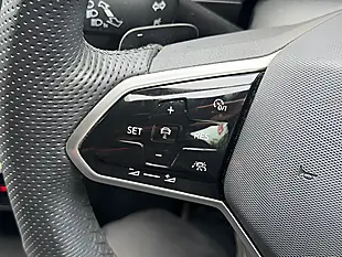 Used 2020 Volkswagen Tiguan R-Line White - Interior and Exterior details 11