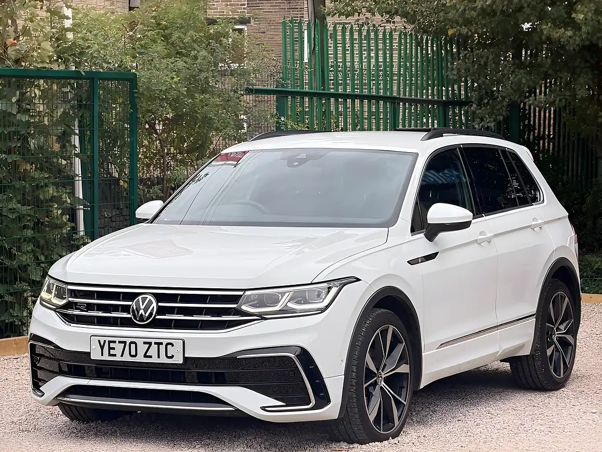 Used 2020 Volkswagen Tiguan R-Line White - Interior and Exterior details 19
