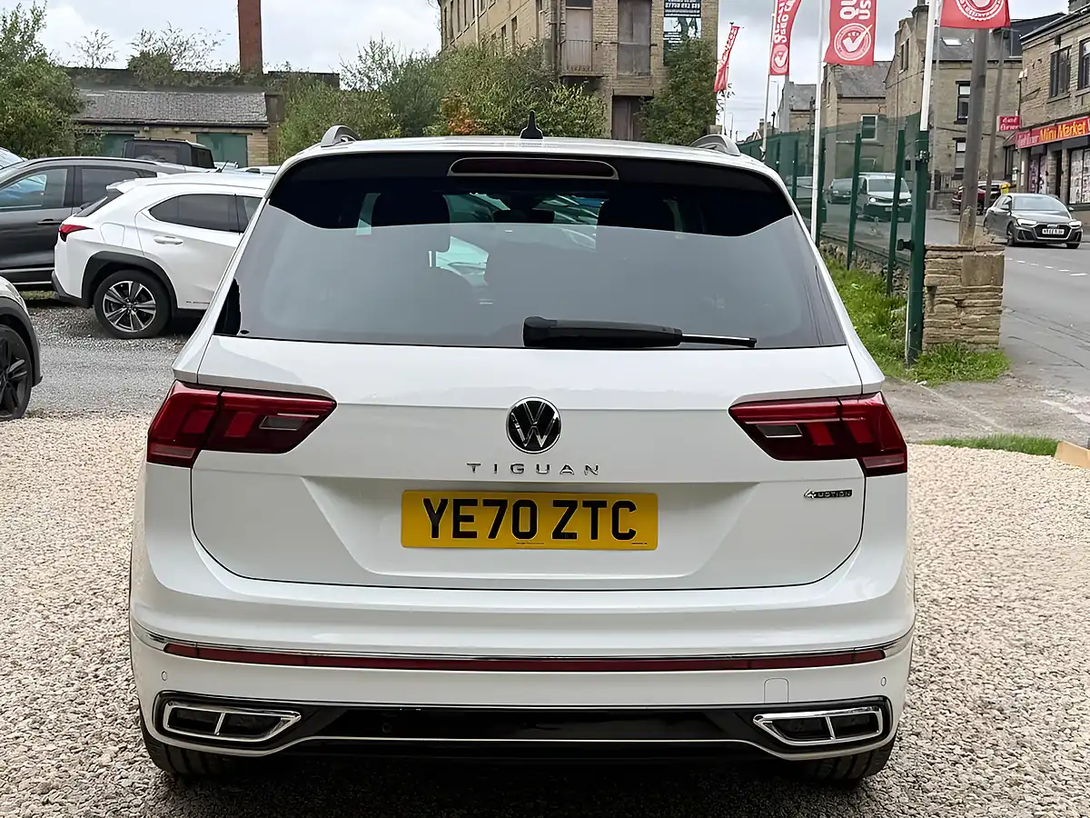 Used 2020 Volkswagen Tiguan R-Line White - Interior and Exterior details 6