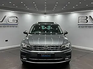 Used 2020 Volkswagen Tiguan Sel Grey - Interior and Exterior details 4