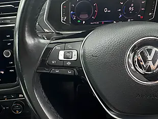 Used 2020 Volkswagen Tiguan Sel Grey - Interior and Exterior details 9