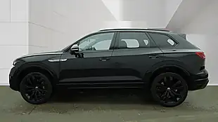 Used 2020 Volkswagen Touareg Black Edition Black - Interior and Exterior details 9