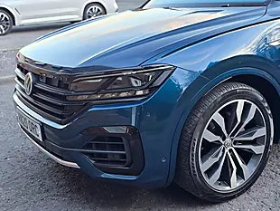Used 2020 Volkswagen Touareg Black Edition Blue - Interior and Exterior details 11
