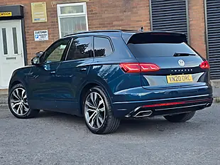 Used 2020 Volkswagen Touareg Black Edition Blue - Interior and Exterior details 3