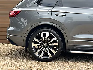Used 2020 Volkswagen Touareg Black Edition Grey - Interior and Exterior details 11