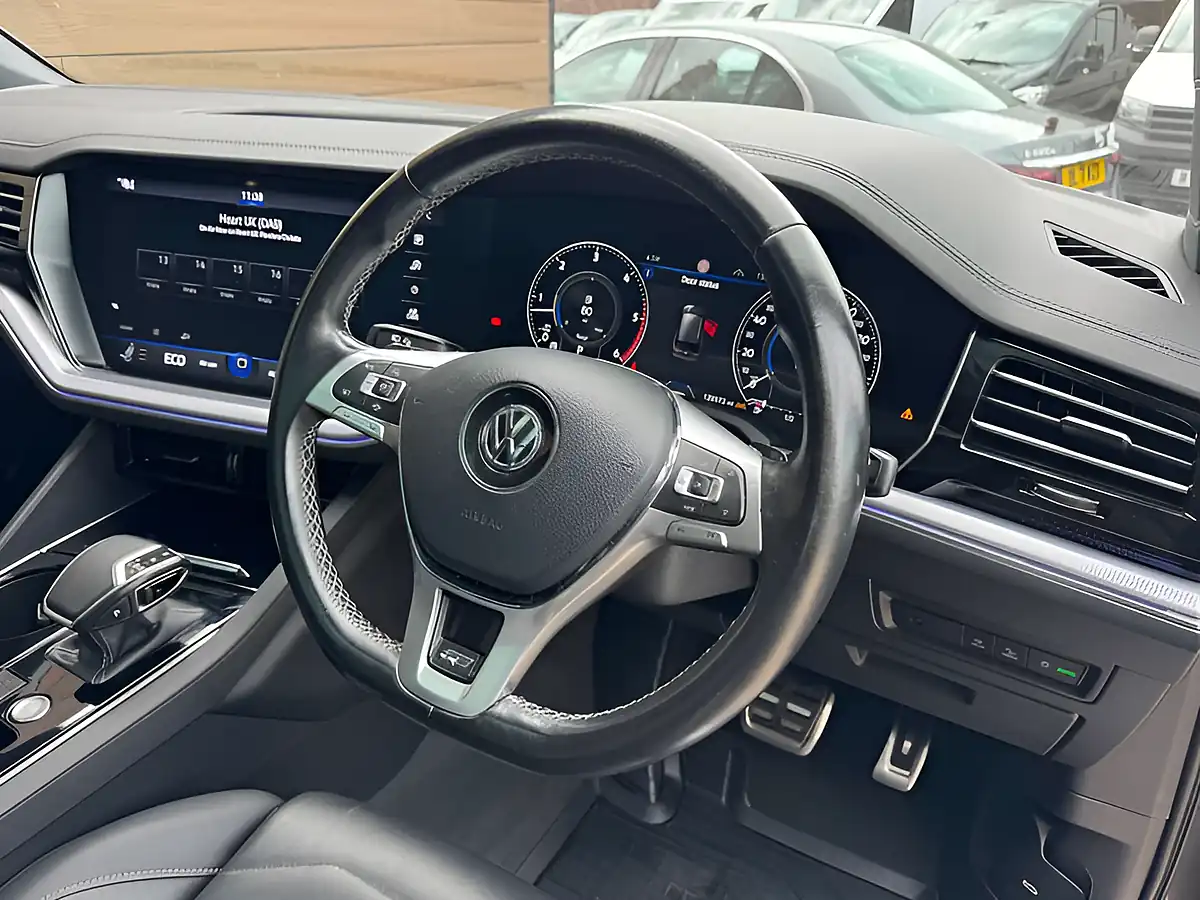 Used 2020 Volkswagen Touareg Black Edition Grey - Interior and Exterior details 15
