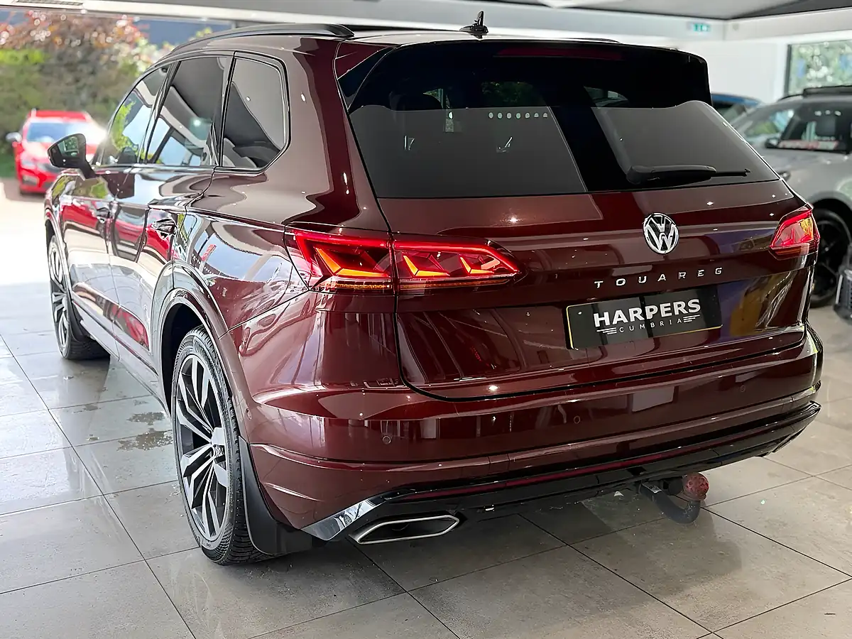 Used 2020 Volkswagen Touareg Black Edition Red - Interior and Exterior details 7