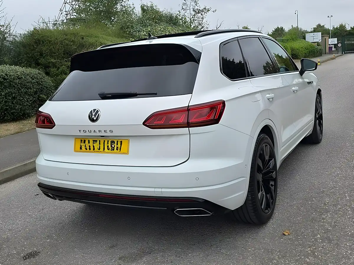 Used 2020 Volkswagen Touareg Black Edition White - Interior and Exterior details 6
