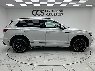 Used 2020 Volkswagen Touareg Sel White - Interior and Exterior details 2
