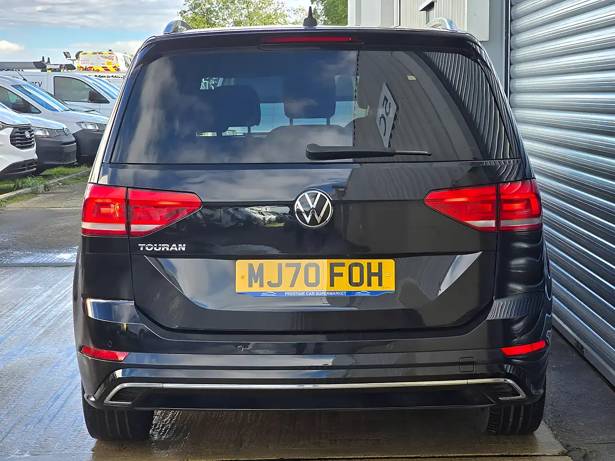 Used 2020 Volkswagen Touran R-Line Black - Interior and Exterior details 8