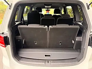 Used 2020 Volkswagen Touran R-Line White - Interior and Exterior details 17