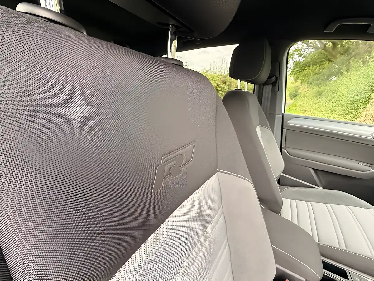 Used 2020 Volkswagen Touran R-Line White - Interior and Exterior details 20