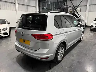 Used 2020 Volkswagen Touran Se Family Silver - Interior and Exterior details 10