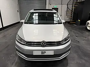 Used 2020 Volkswagen Touran Se Family Silver - Interior and Exterior details 6