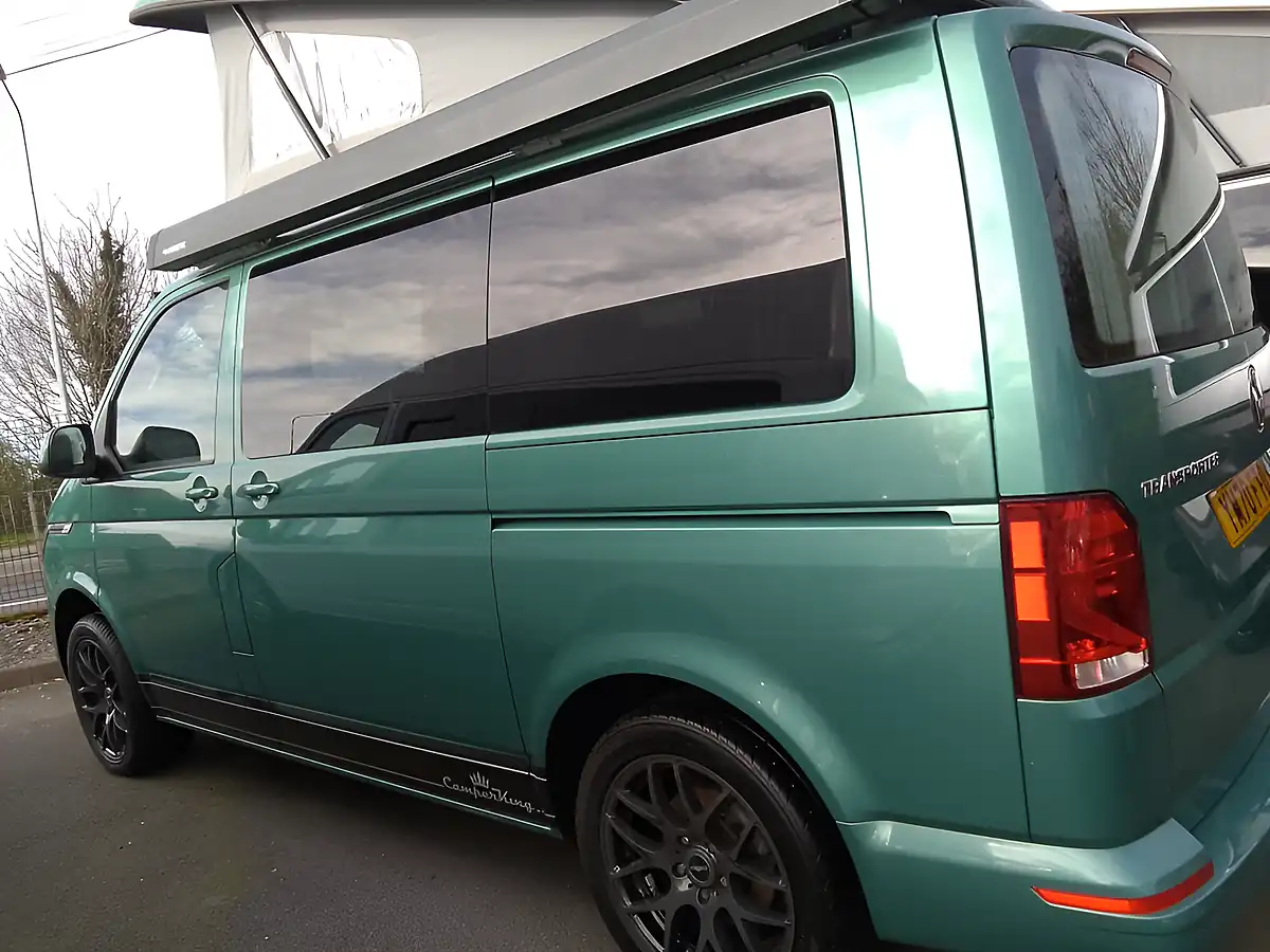Used 2020 Volkswagen Transporter Camperking Bayleaf Green Metallic - Interior and Exterior details 4