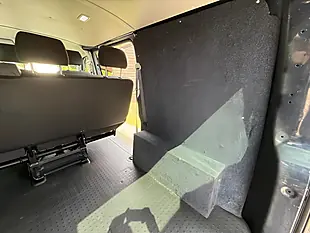 Used 2020 Volkswagen Transporter Highline Blue - Interior and Exterior details 20