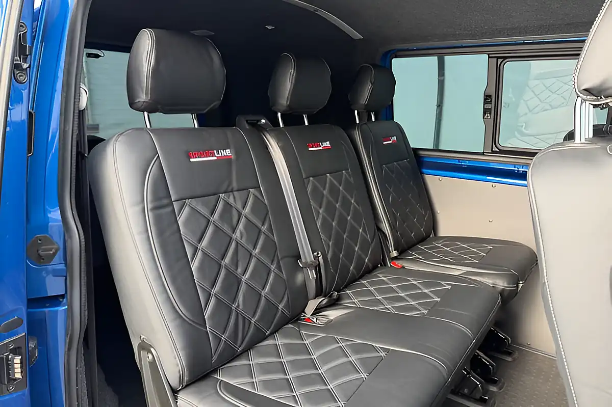 Used 2020 Volkswagen Transporter Highline Blue - Interior and Exterior details 11