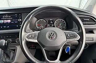 Used 2020 Volkswagen Transporter Highline Blue - Interior and Exterior details 16