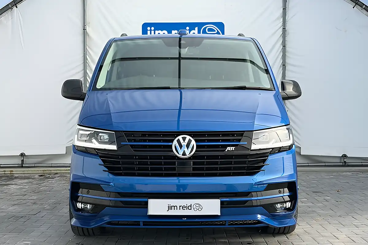 Used 2020 Volkswagen Transporter Highline Blue - Interior and Exterior details 2